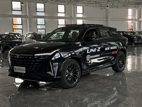 CHANGAN UNI-Z в наличии